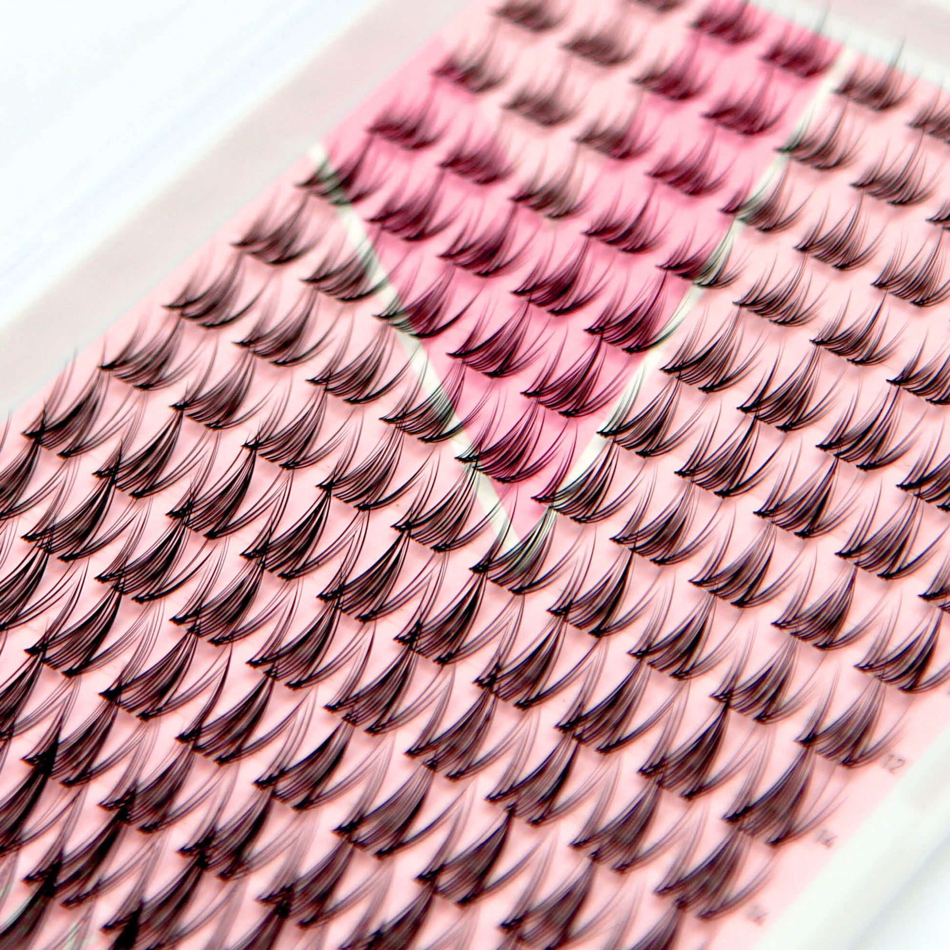Miss Wispy Cluster Lashes - Cloud 9 - 140 DIY Cluster lashes Complete Kit False Eyelashes ONE V SALON